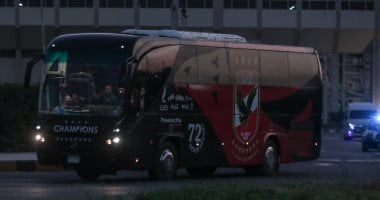 الأهلي يصل استاد المقاولون العرب استعداداً لمواجهة إنبي فى الدوري