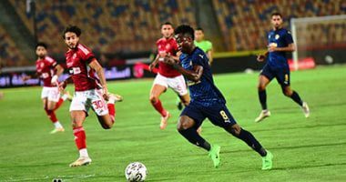 الأهلى وسيراميكا "مش هتقدر تغمض عينيك" الليلة في دوري nile.. النحاس في مهمة استعادة هيبة المارد الأحمر بعد البداية السيئة.. على ماهر يفتش عن الفوز الثانى على أحفاد التتش.. أشرف بن شرقى عريس المواجهة الأخيرة