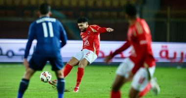 الأهلى يظهر بـ"نيولوك" أمام إنبي الليلة فى الدوري.. النحاس يقود المارد الأحمر خلفاً لريبيرو.. عودة إمام عاشور ومروان عطية.. 6 غيابات أهلاوية أبرزها كريم فؤاد.. وبن شرقى ومحمد شريف فى التشكيل المتوقع