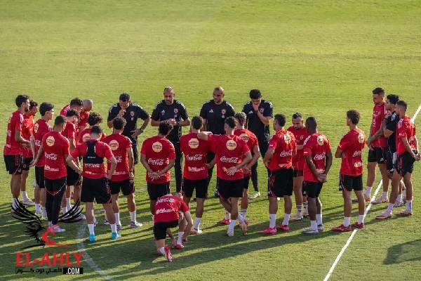 تدريبات تأهيلية لكريم فؤاد وداري.. واستشفاء للدوليين في مران الأهلي