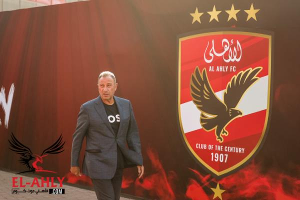 رسميا.. الخطيب يعلن عدم ترشحه لرئاسة الأهلي