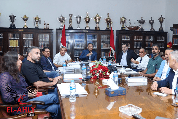 الخطيب يظهر في التتش - الأهلى . كوم