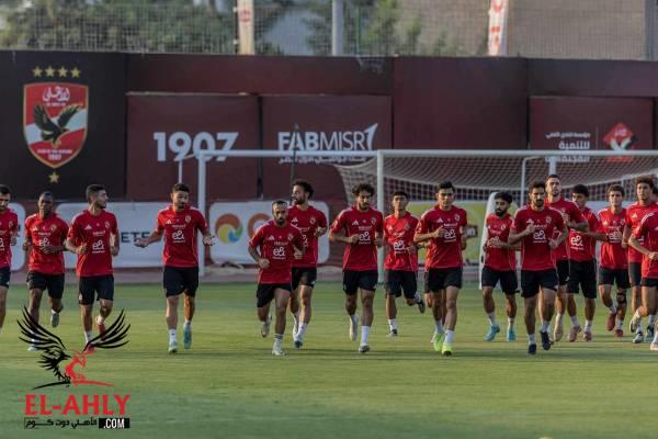 عبد القادر ينتظم في تدريب الأهلي الجماعي استعدادًا لمواجهة سيراميكا كليوباترا