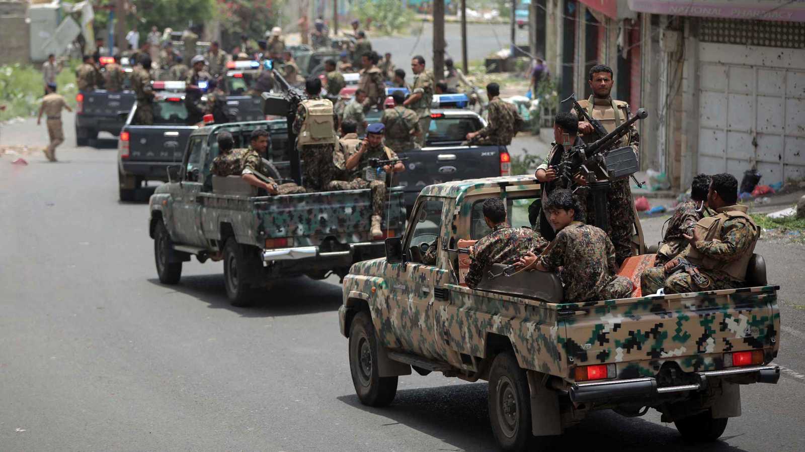 20 قتيلا في غزة بينهم منتظرو مساعدات بقصف إسرائيلي