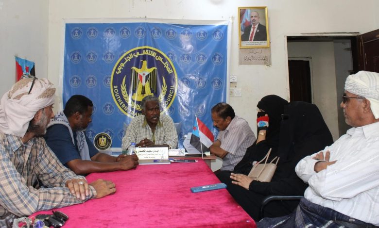 اخبار-حضرموت-|-تنفيذية-انتقالي-المكلا-تناقش-التحضيرات-لإحياء-الذكرى-الـ-62-لثورة-14-أكتوبر