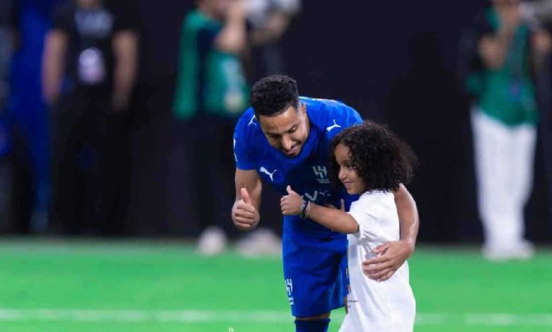 شيء يجمعه برونالدو.. كيف نجا لامين يامال من صيف