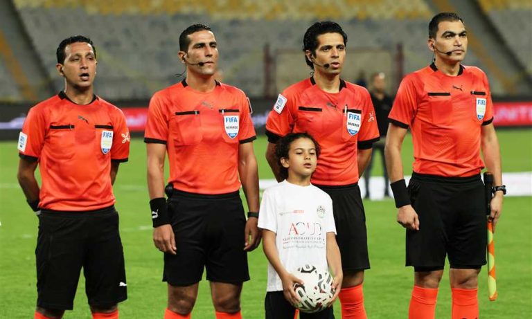 ناجي حكما لمواجهة الزمالك والمصري.. والغندور للفيديو