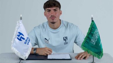 الهلال يضم المدافع التركي يوسف أكتشيشيك