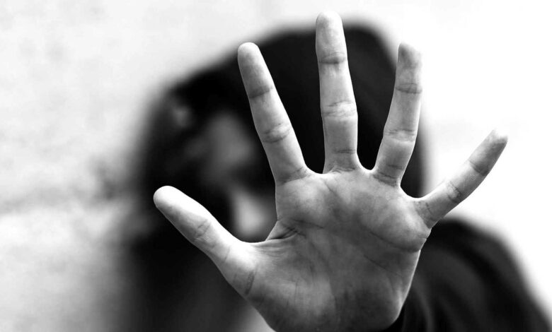 أعاد ذكرى أحمد عامر.. المغني أسامة الساهر يدخل في غيبوبة