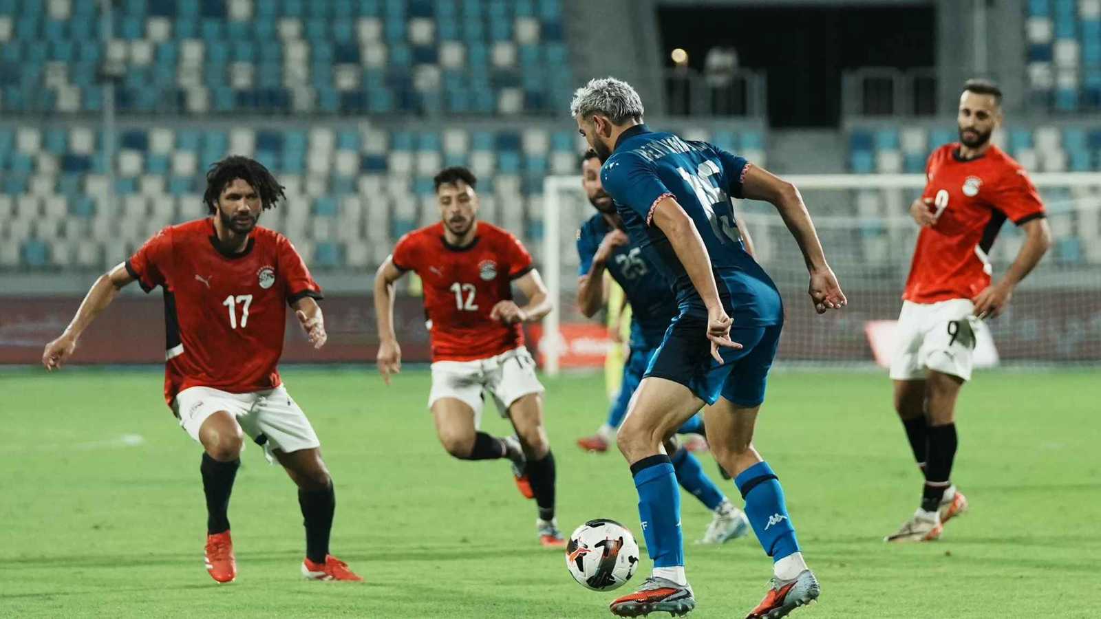 مدرب منتخب تونس للمحليين مهدد بالإقالة بعد الخسارة أمام مصر