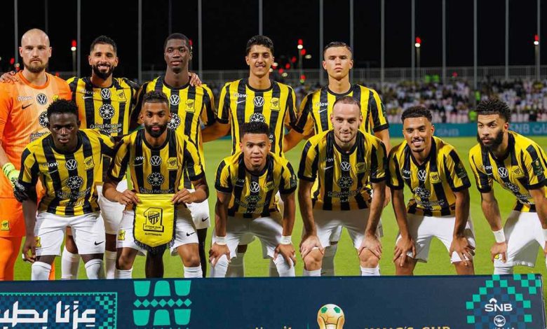 غوارديولا: هذا الموسم سألعب على المرتدات فقط