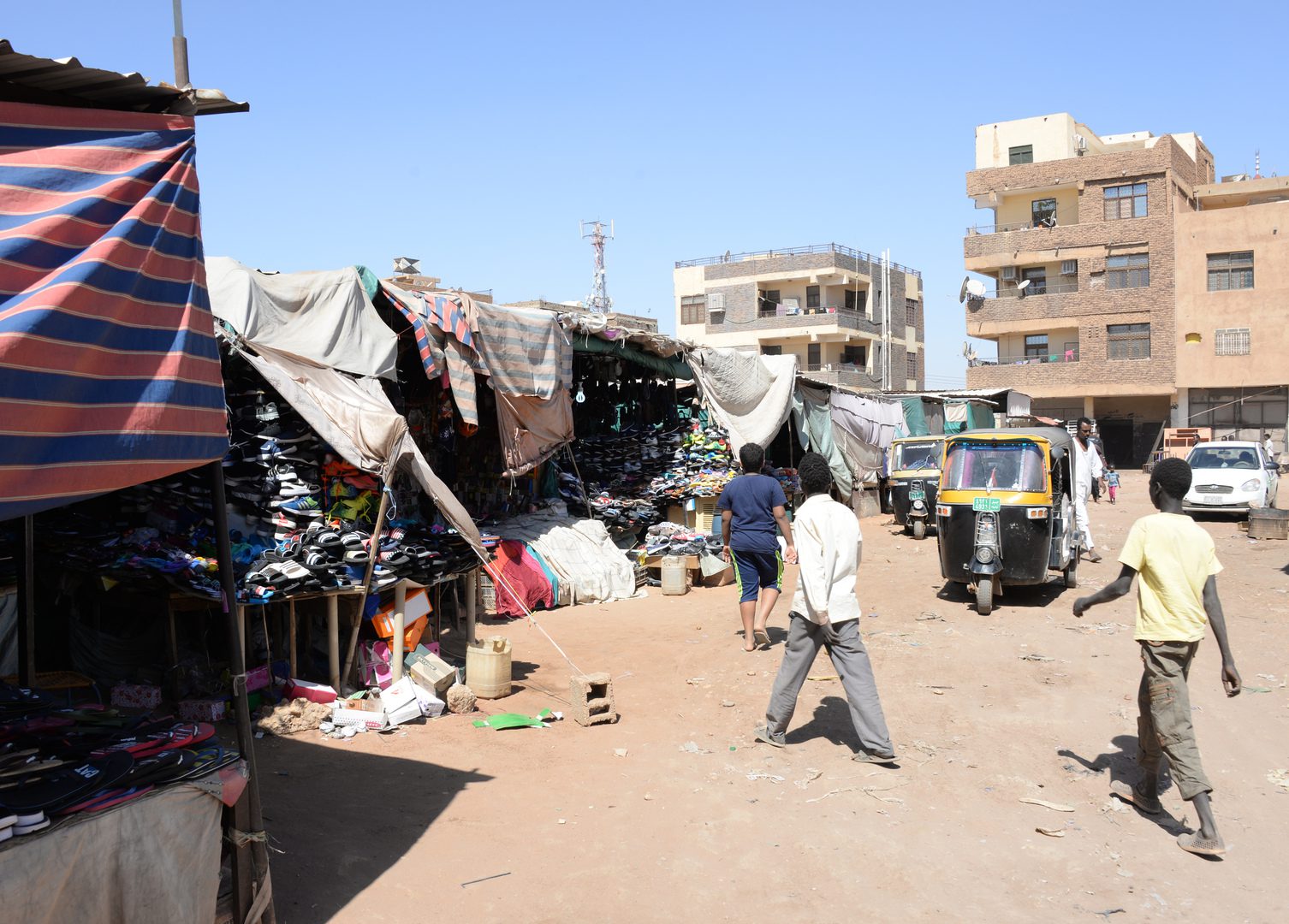 وزارة الصحة السودانية تنفي وجود تلوث إشعاعي أو كيميائي في الخرطوم