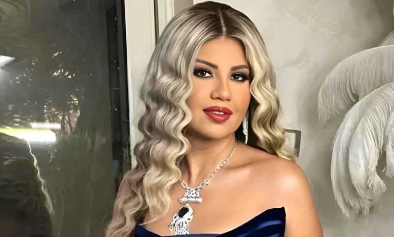 ملاك.. حسناء عراقية من بغداد تبيع دوار الشمس بالزي الكردي (فيديو)