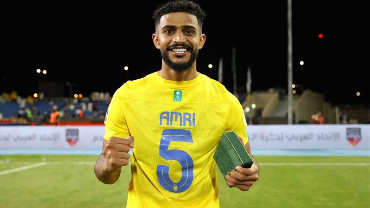 عقد يعدل تلقائيا.. إمام عاشور يصدم الخطيب بـ5 شروط نارية للتجديد