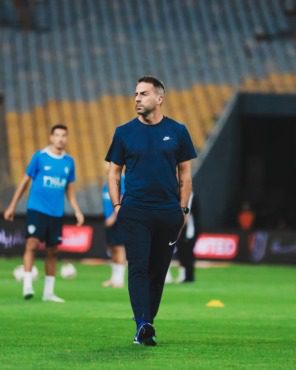 تفاصيل جلسة فيريرا مع لاعب الزمالك بعد الفوز أمام المصري
