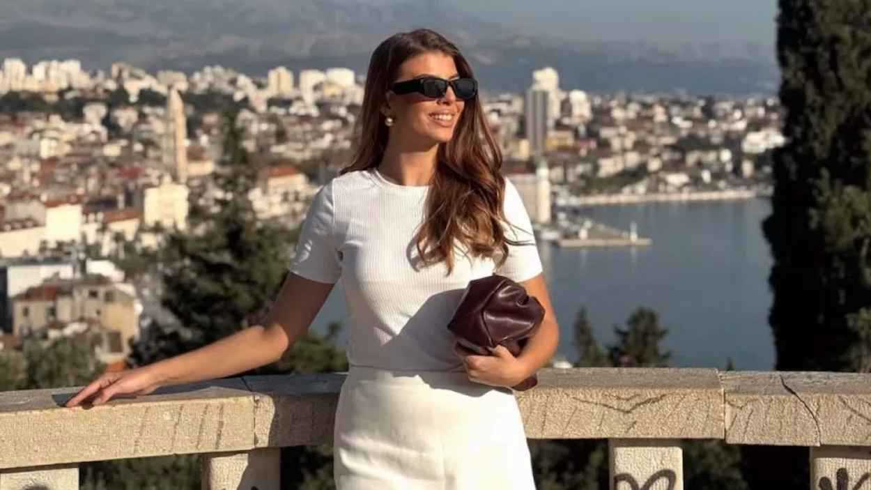 زلزال مدمر يضرب منطقة