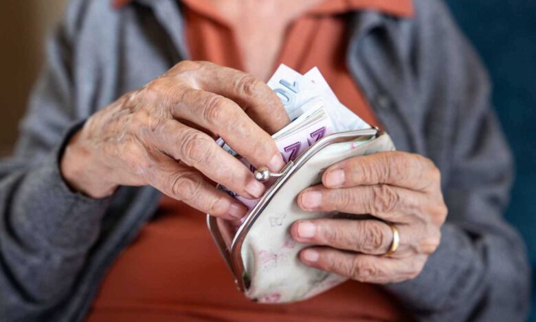 اكتشاف كنوز أثرية عمرها 50 ألف سنة غرب الرياض (صور)