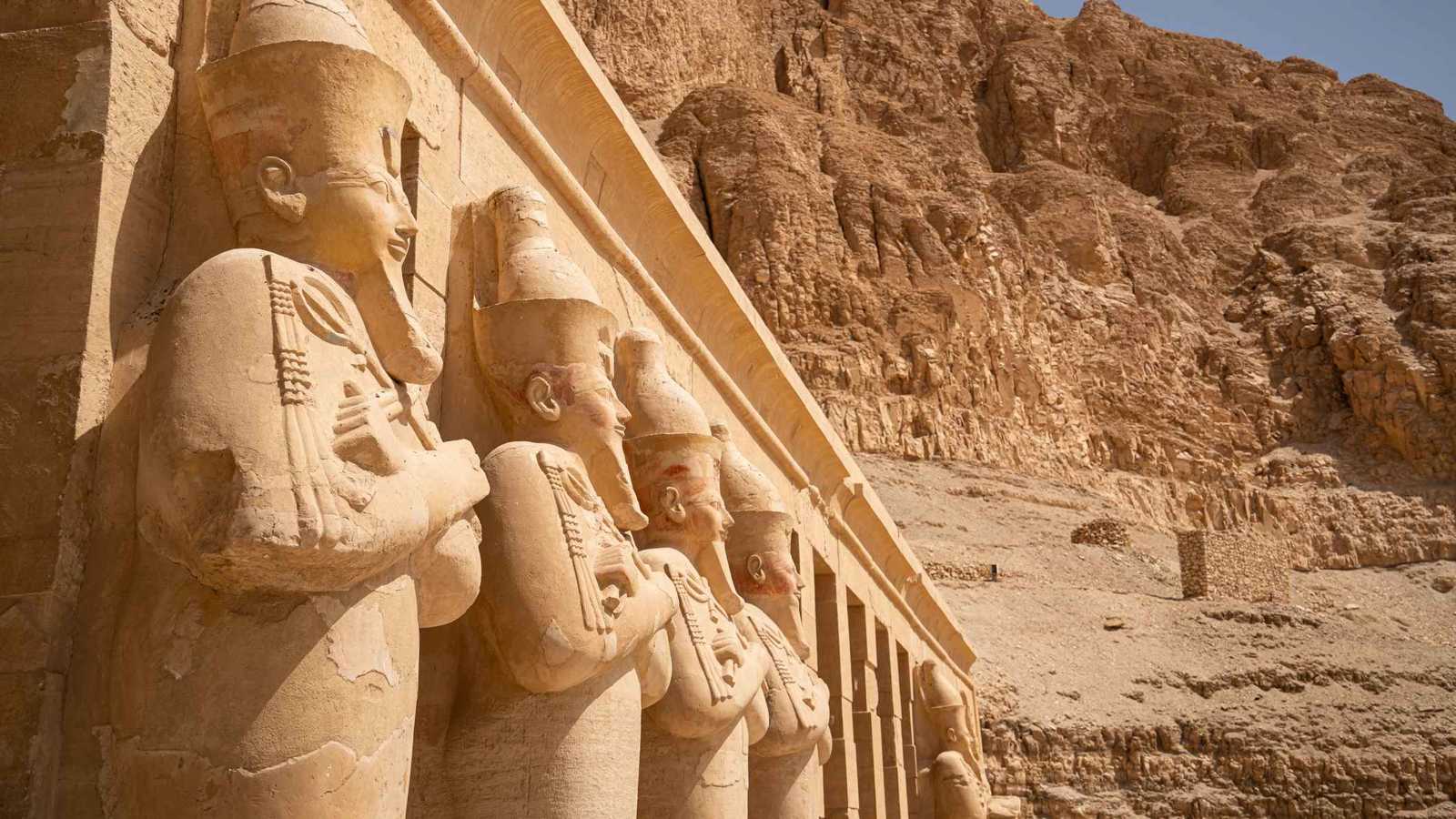 سوريا.. ضبط شبكتين لترويج المخدرات في حلب ودرعا (صور)