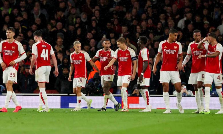 بعد تصاعد نغمة الرحيل.. 3 سيناريوهات مثيرة تنتظر كريم بنزيما مع الاتحاد