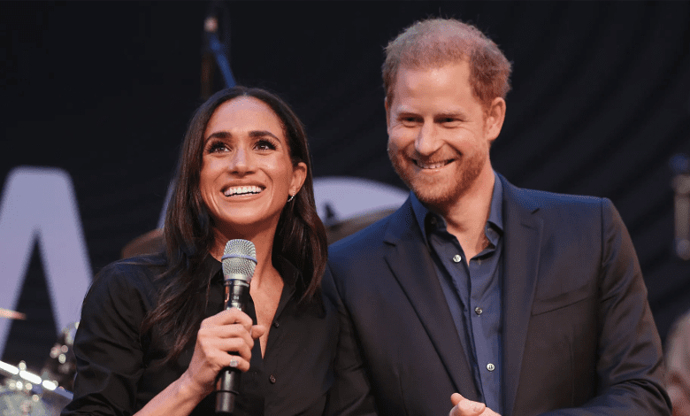ظهور مفاجئ للأمير هاري وميغان في حفل خيري بكاليفورنيا