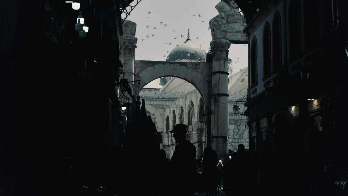 حيلة منزلية بسيطة تنقذ ملابسك