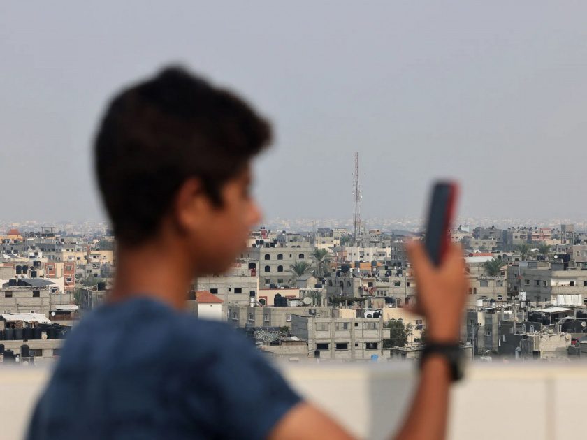 الاتصالات تعيد خدمة الإنترنت والاتصالات شمال غزة