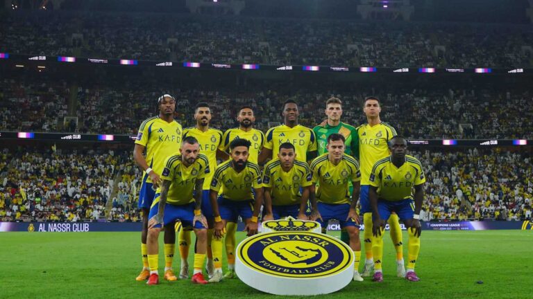 تألق نادر واحتفال