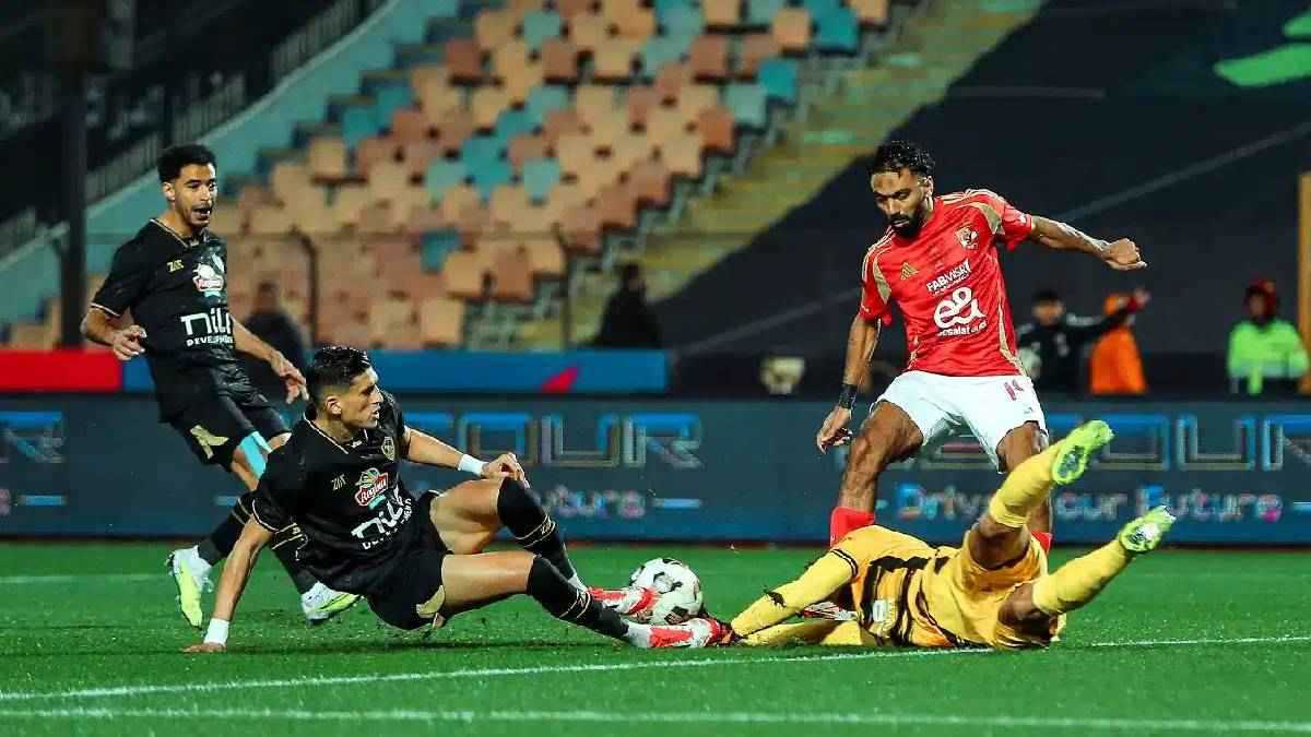 تجاهل طرد كوندي.. تقييم سيئ لحكم مباراة برشلونة وسوسيداد