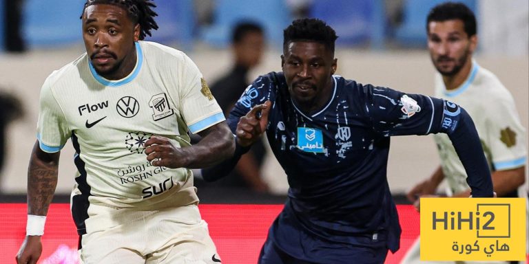 لمواجهة الاتحاد .. النجمة يجهز لاعبيه الأجانب