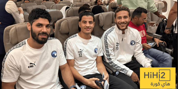 صور: منافس الأهلي يغادر القاهرة