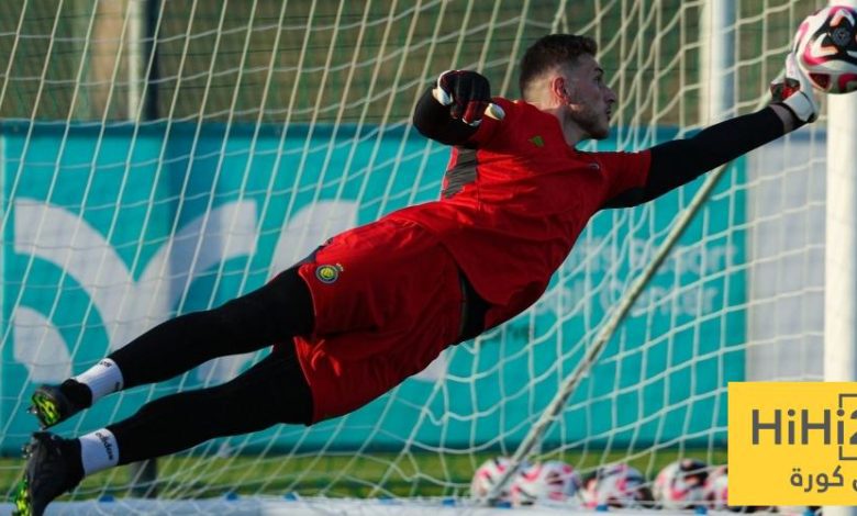 من يحرس شباك النصر في القمة المرتقبة أمام الاتحاد؟