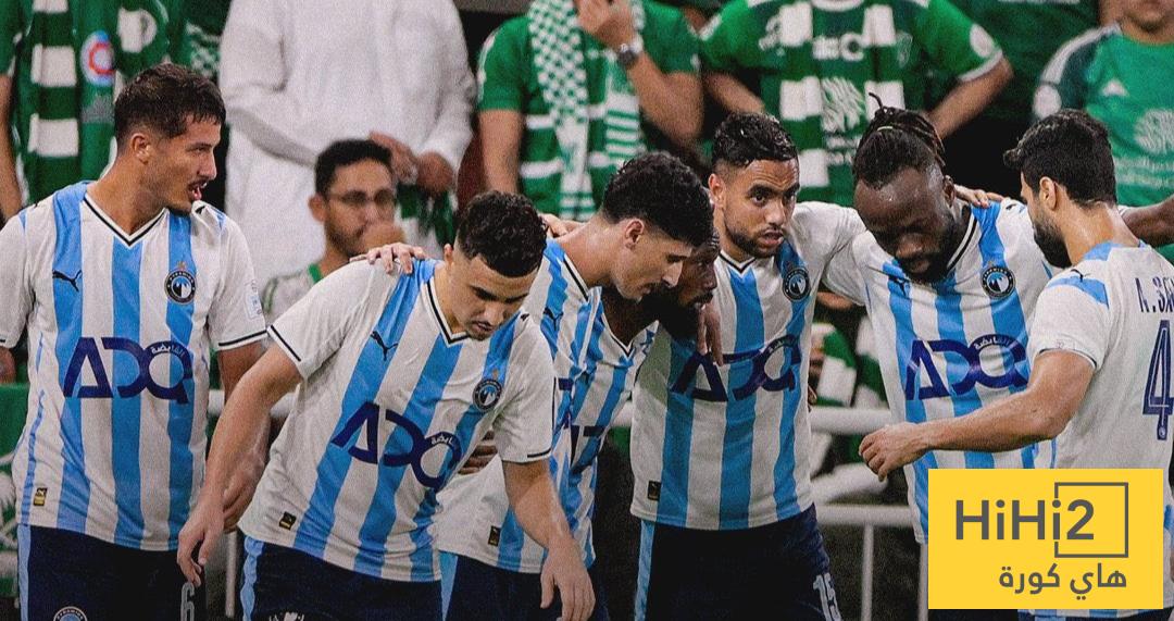 رجل مباراة بيراميدز المصري والأهلي السعودي