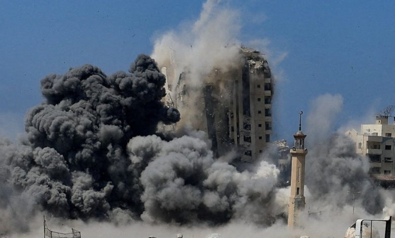 نحو مليون شخص بمدينة غزة يواجهون قصفا ومصاعب