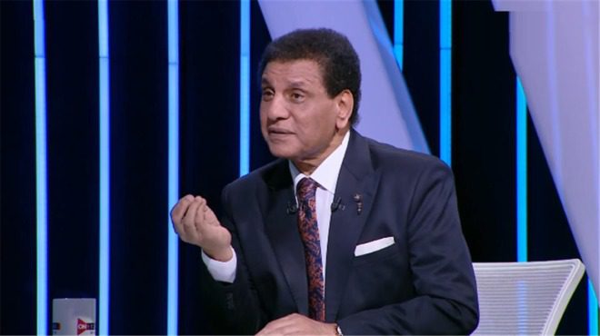 نصحت سيف يرفض اللعب في غير مركزه.. لكنه ضحى من أجل الزمالك