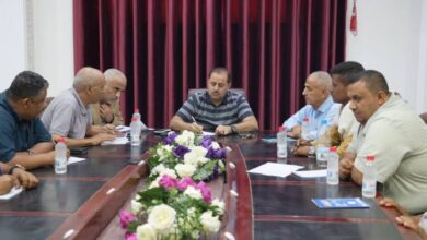 أبو حورية يؤكد أهمية تنسيق الجهود لتلبية تطلعات أبناء عزلة الجمعة بالمخا