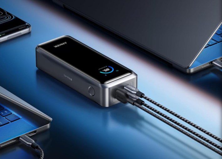 إطلاق باور بنك Anker جديد بقوة 300 واط وسعة 26 ألف ملي أمبير