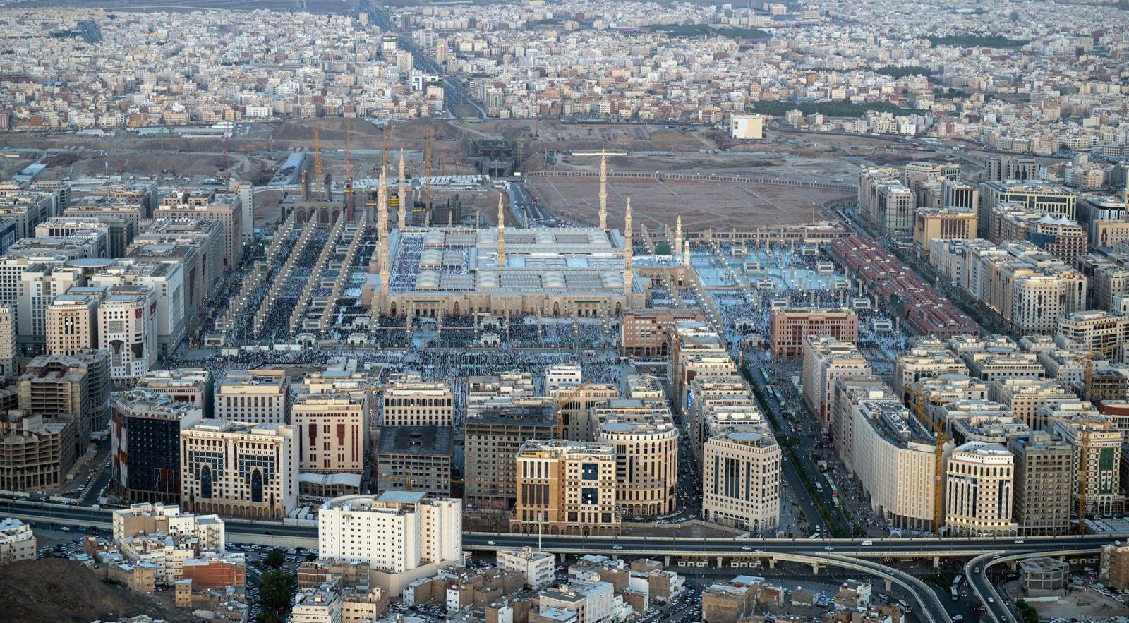 3414 صفقة عقارية في المدينة المنورة خلال الربع الأول 2025 بقيمة 2.7 مليار ريال