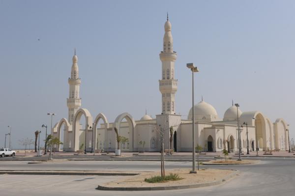 اتفاقية لعمارة المساجد في الجبيل الصناعية