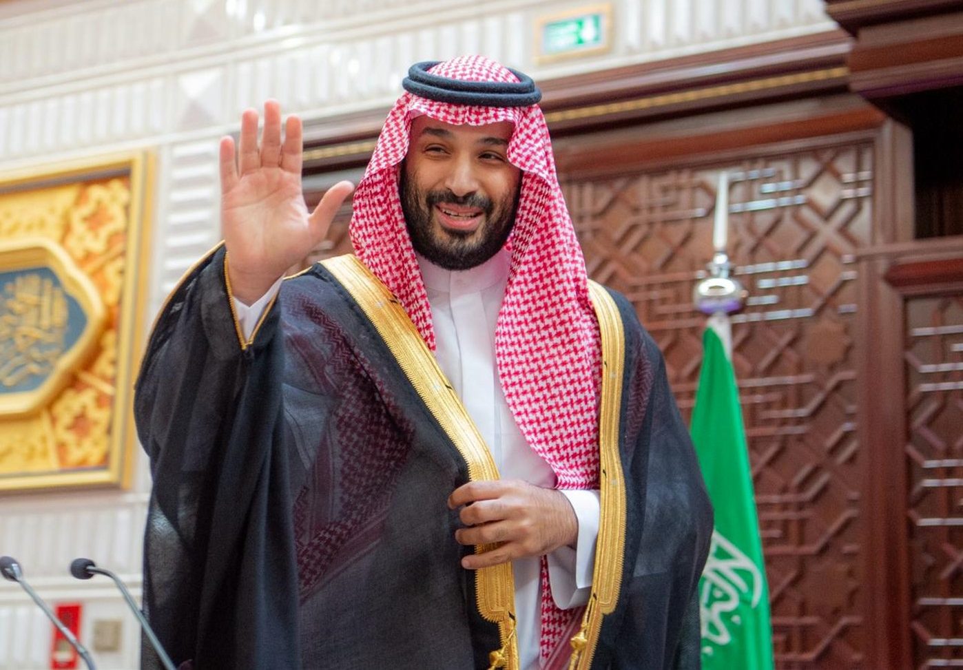 ولي العهد يصل إلى مجلس الشورى