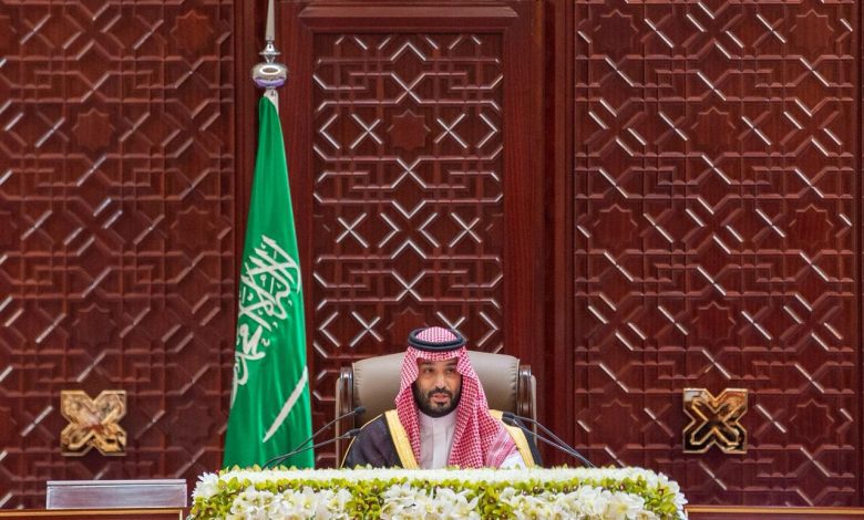ولي العهد يغادر مجلس الشورى