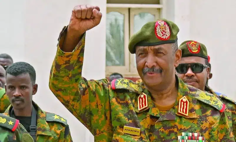 بعد هجمات بالمسيرات على النيل الأبيض …«السيادي» يقول إن الشعب وحده من يقرر حول الحرب