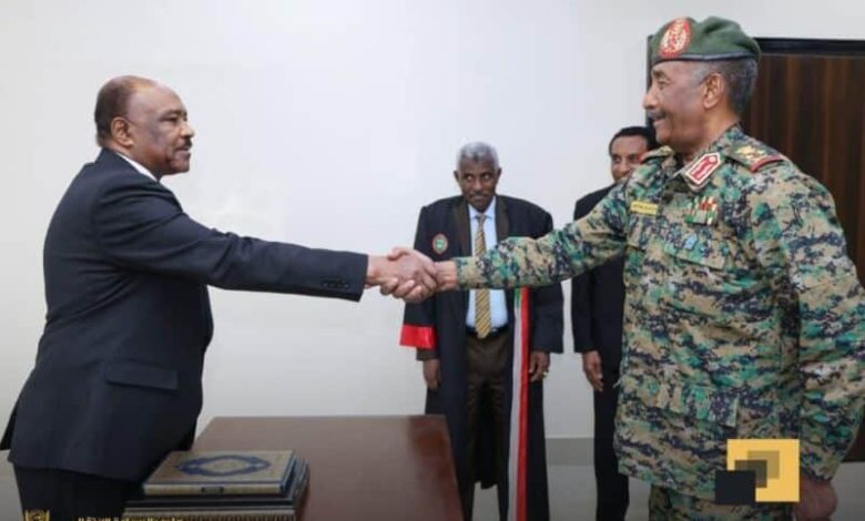 وزير الخارجية يؤدي القسم ويعد بتغيير منهج السودان وفق المتغيرات الإقليمية والدولية 