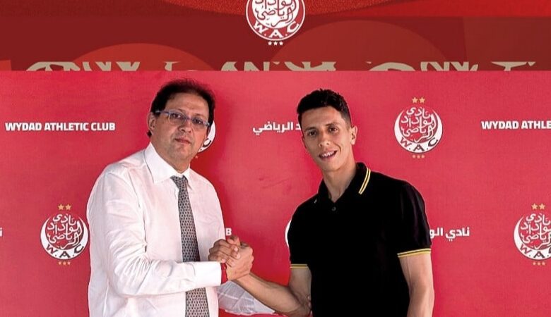 طبيب نادي الوداد الرياضي يكشف مدة غياب حمزة الواسطي