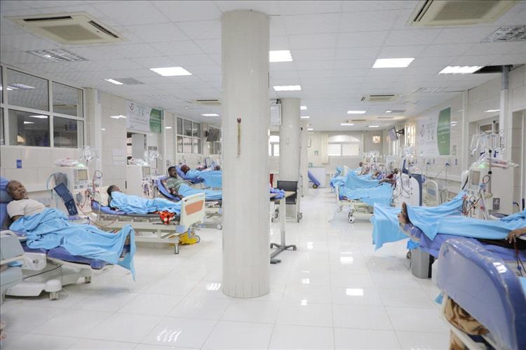 863 مستفيداً من كافة الخدمات في مشروع تشغيل مركز فاطمة بابطين الطبي ـ سيئون خلال الفترة من مايو إلى يوليو 2025م
