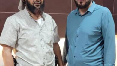 الشيخ محمد العمري يشيد بجهود الشيخ أنور العمري في دعم المتفوقين