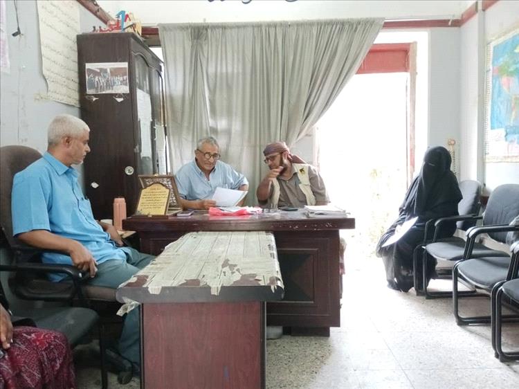 الضالع.. تدشين دورة توعوية لأولياء أمور الطلبة وزيارة تفقدية لمدرسة عبدالله فضيل