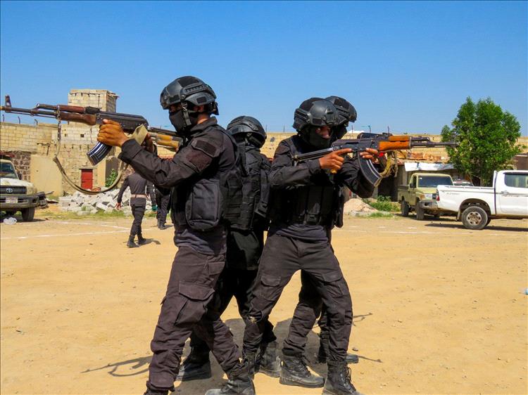 برعاية اللواء شلال شايع .. جهاز مكافحة الإرهاب فرع الضالع يحتفي بتخريج الدفعة الثانية دفعة الشهيد القائد محمد الشوبجي