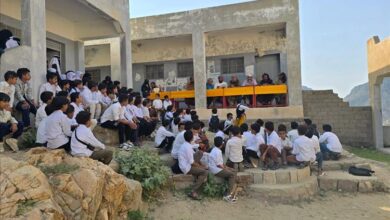 تكريم الطلاب والطالبات المتفوقين بمدرسة الشهيد محسن علوي ناصر بيافع سرار