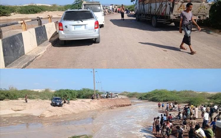 شبوة.. السيول تقطع الخط الدولي عدن - حضرموت