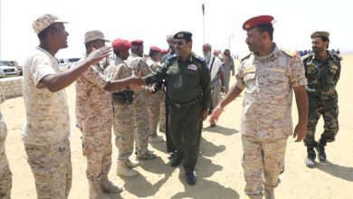 قائد قوات حماية حضرموت يتفقد معسكر اللواء الأول ويطّلع على سير دورة الاستجداد الثانية